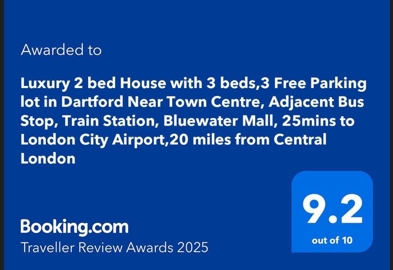 Luxury 2 Bed House With 3 Beds,3 Free Parking Lot In Dartford Near Town Centre, Adjacent Bus Stop, Train Station, Bluewater Mall, 25Mins To London City Airport,20 Miles From Central London Eksteriør bilde